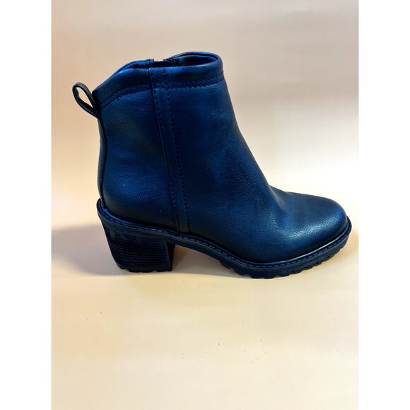 Zodiac Greyson Lug-Sole Bootie Boots Faux Leather Black Women's Size 7 US 37 EUR - Picture 4 of 7